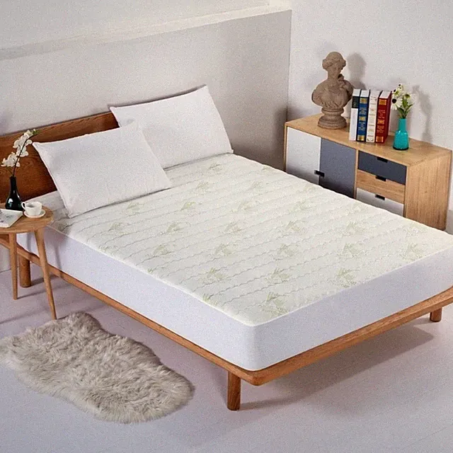ALOE VERA RAYON FROM BAMBOO HYPOALLERGENIC MATTRESS PAD - KING - WHITE