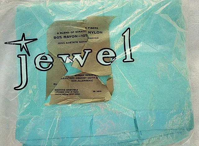 Jewel Blanket Twin or Double 72X84 Teal NOS W/O Tags Rip In Plastic Vintage