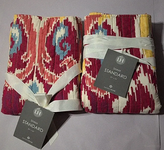 LEVTEX SOUTHWESTERN REVERSIBLE STANDARD SHAMS COTTON COLORFUL SET (2)