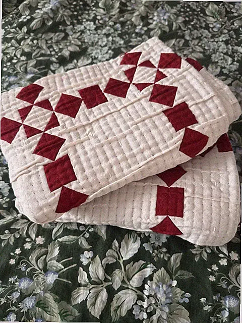 Pair Red White patchwork quilt PAIR of Standard Shams by Threshold